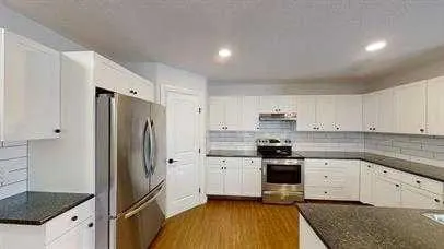 11201 98 Street, #A