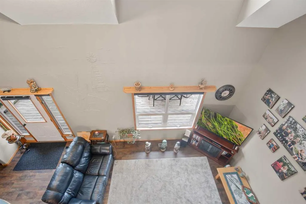 1530 TWP Road 414