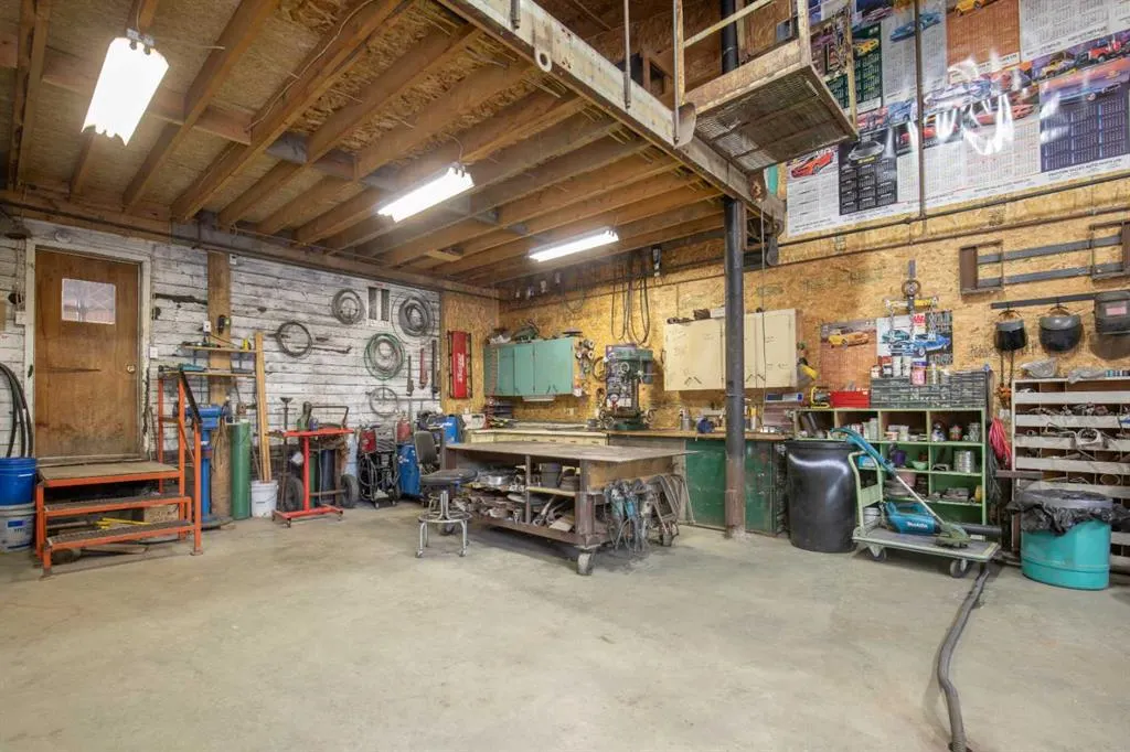 1530 TWP Road 414