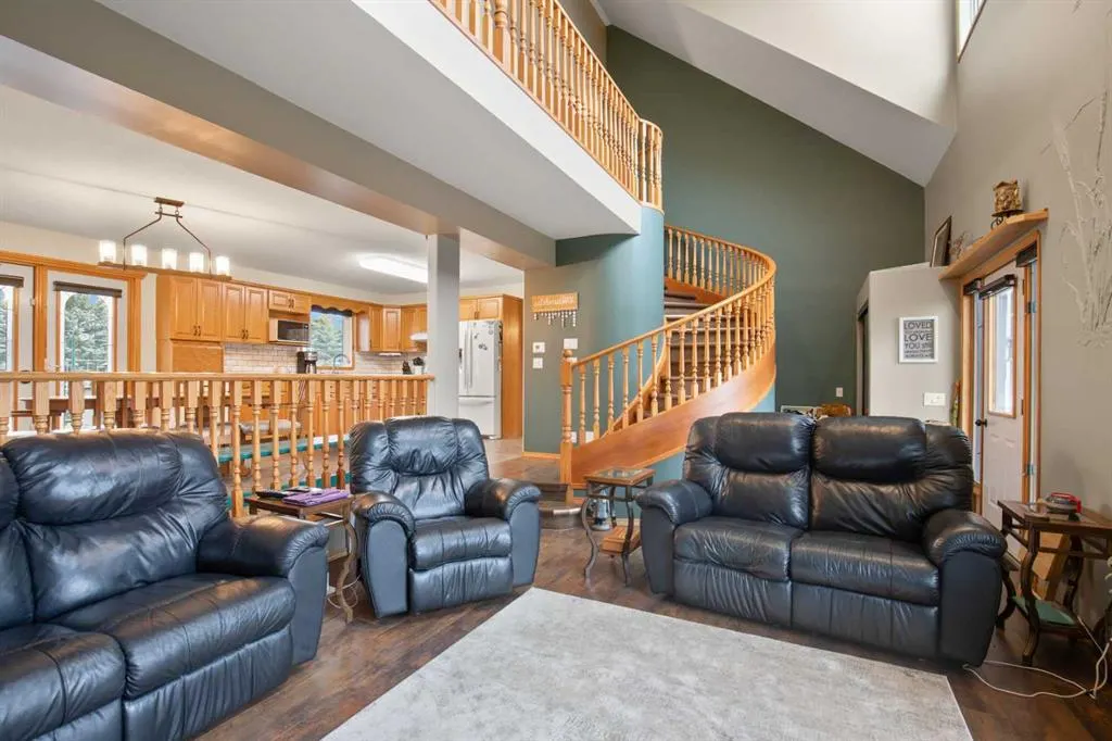 1530 TWP Road 414