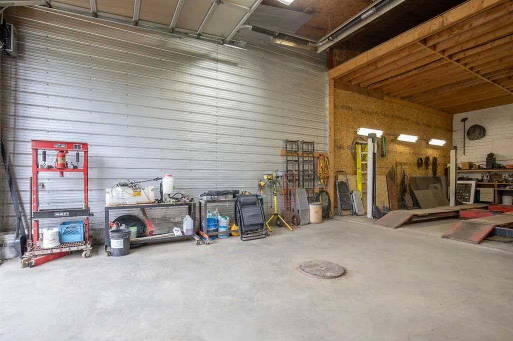 1530 TWP Road 414