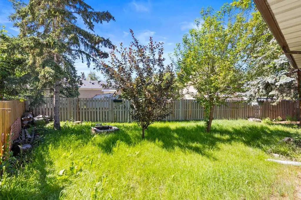 215 Ranchview Court NW