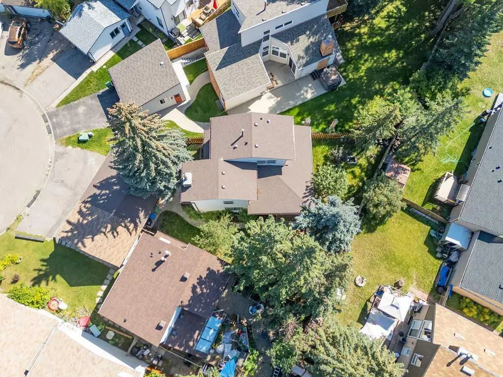 215 Ranchview Court NW