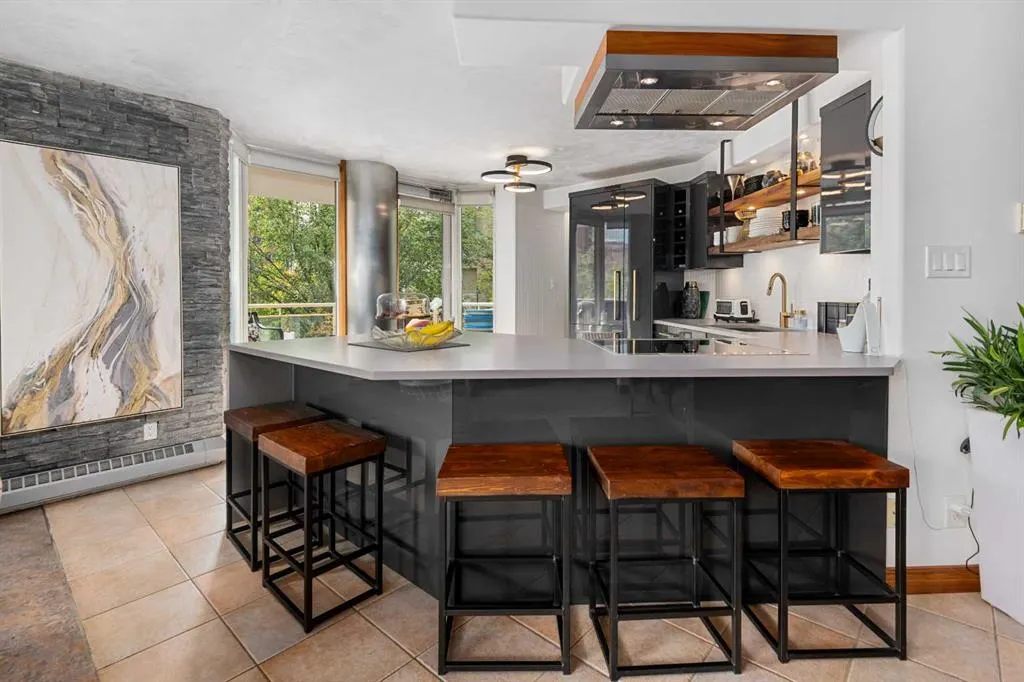 804 3 Avenue SW, #303
