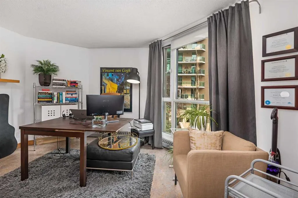 804 3 Avenue SW, #303