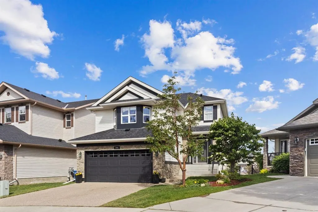 284 Kincora Heights NW