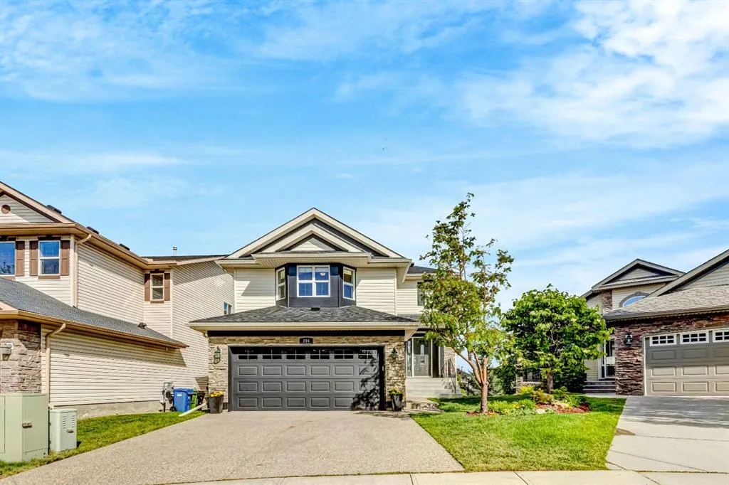 284 Kincora Heights NW