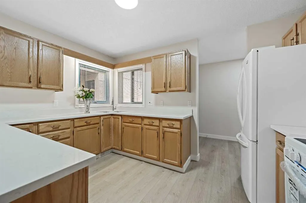 22 Sandarac Circle NW