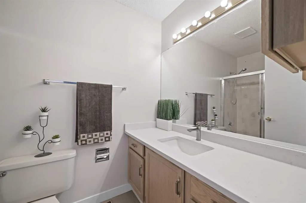 22 Sandarac Circle NW
