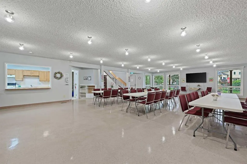 22 Sandarac Circle NW