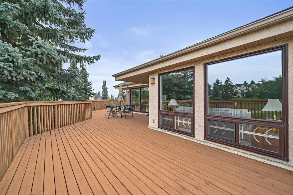 22 Sandarac Circle NW