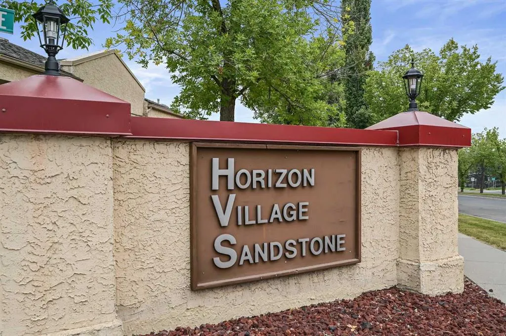 22 Sandarac Circle NW