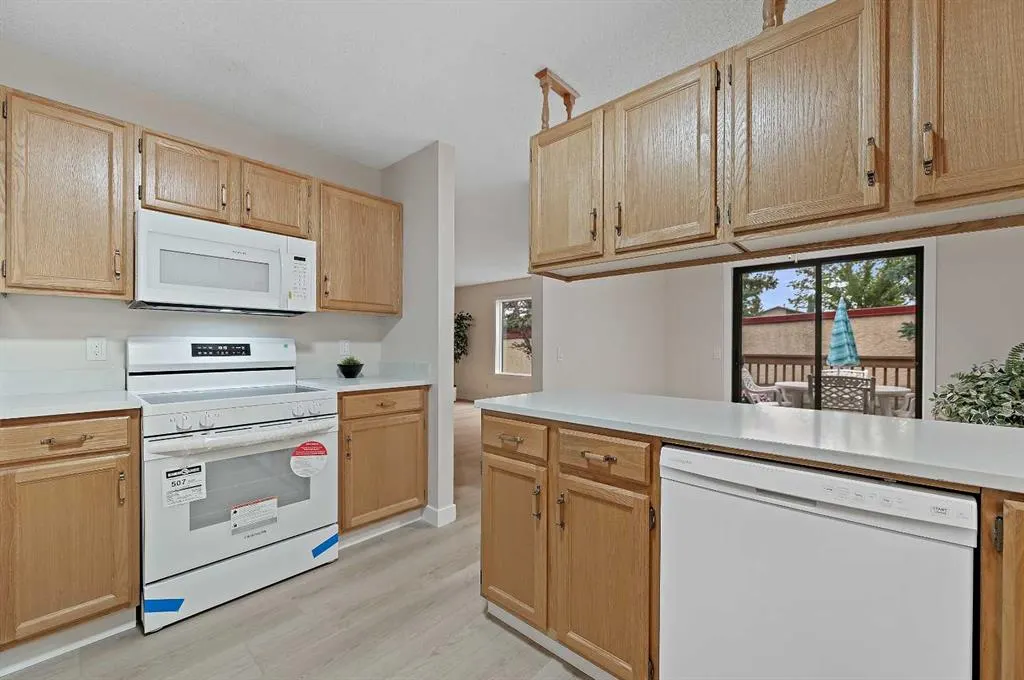 22 Sandarac Circle NW