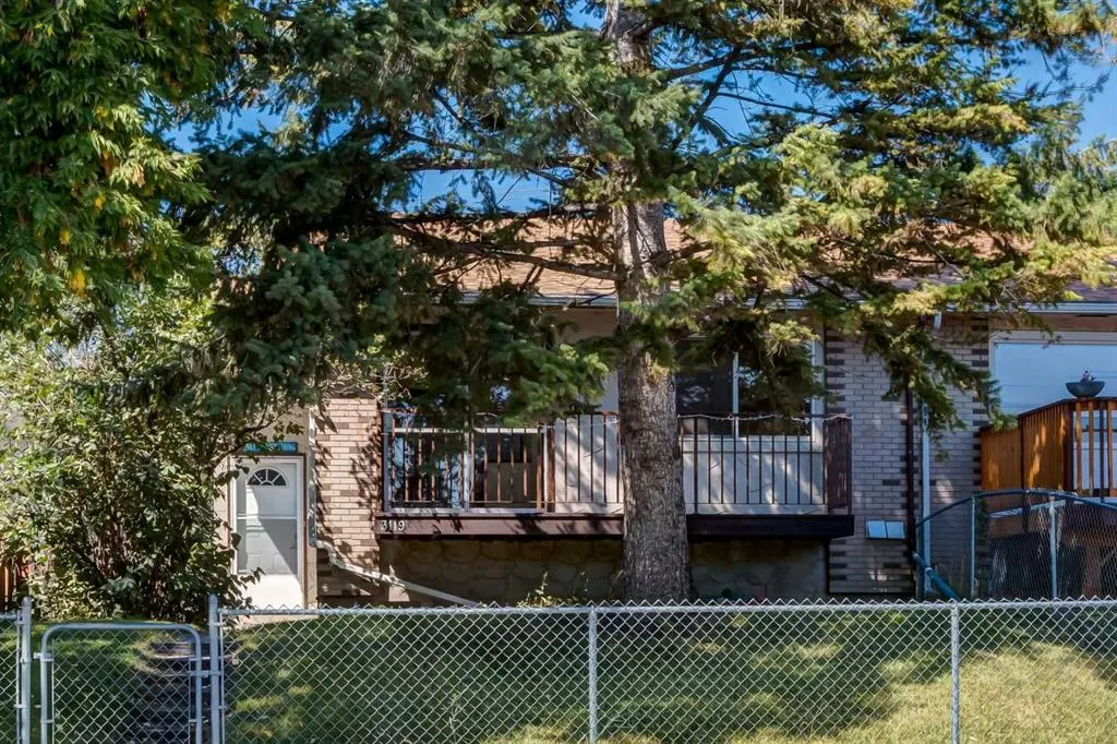 3119 Doverville Crescent SE