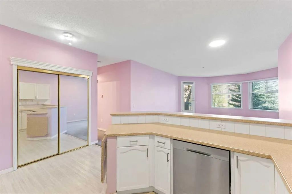 200 Lincoln Way SW, #321