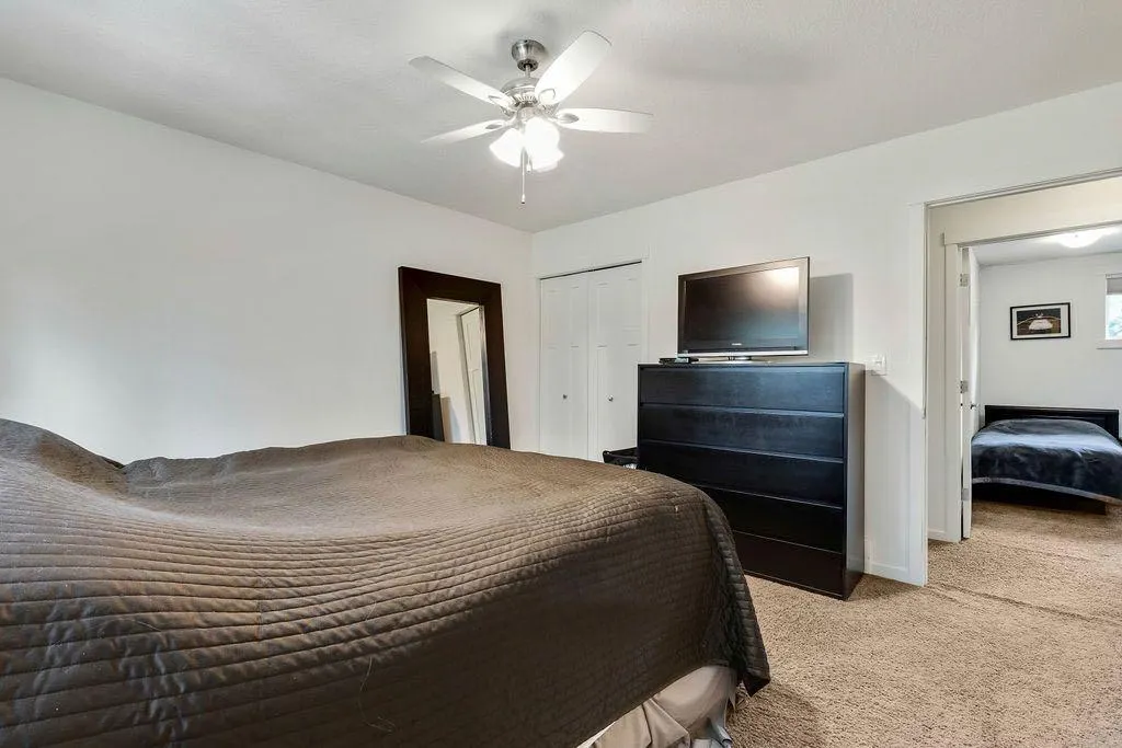 12 Suntree Lane