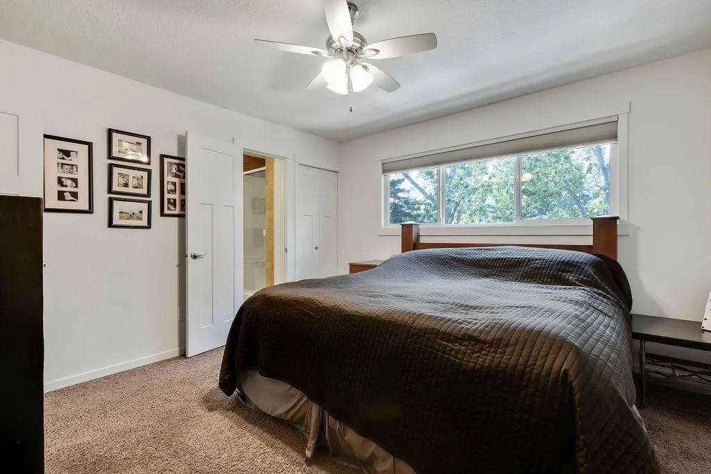 12 Suntree Lane