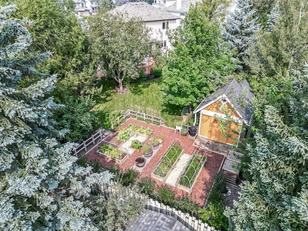 195 Mt Brewster Circle SE