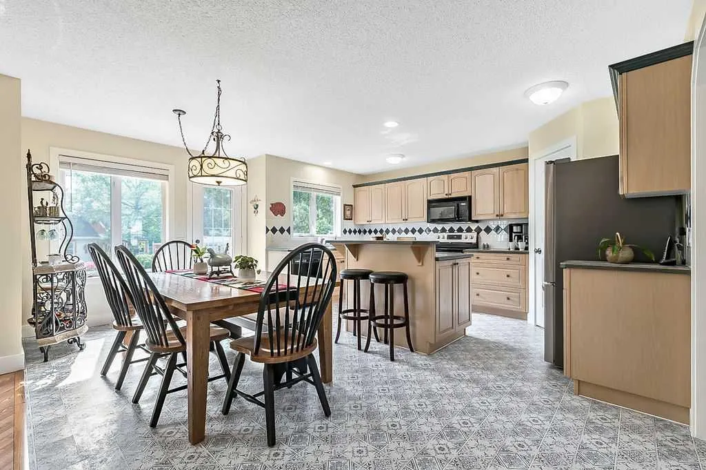 195 Mt Brewster Circle SE