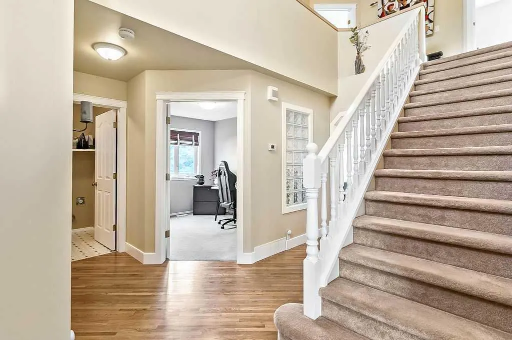 195 Mt Brewster Circle SE