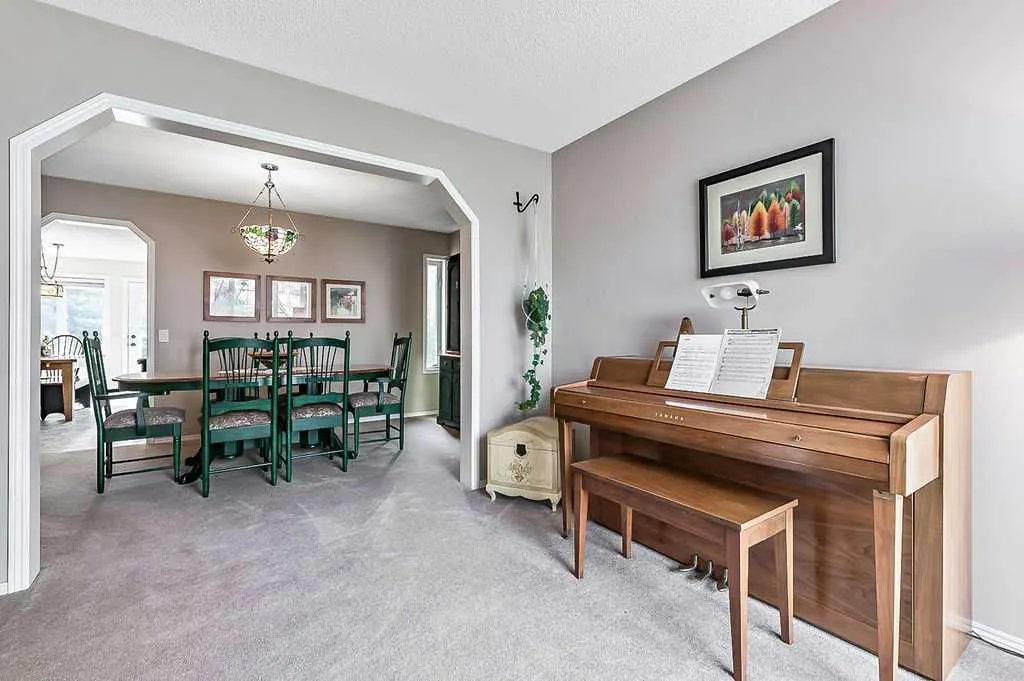 195 Mt Brewster Circle SE