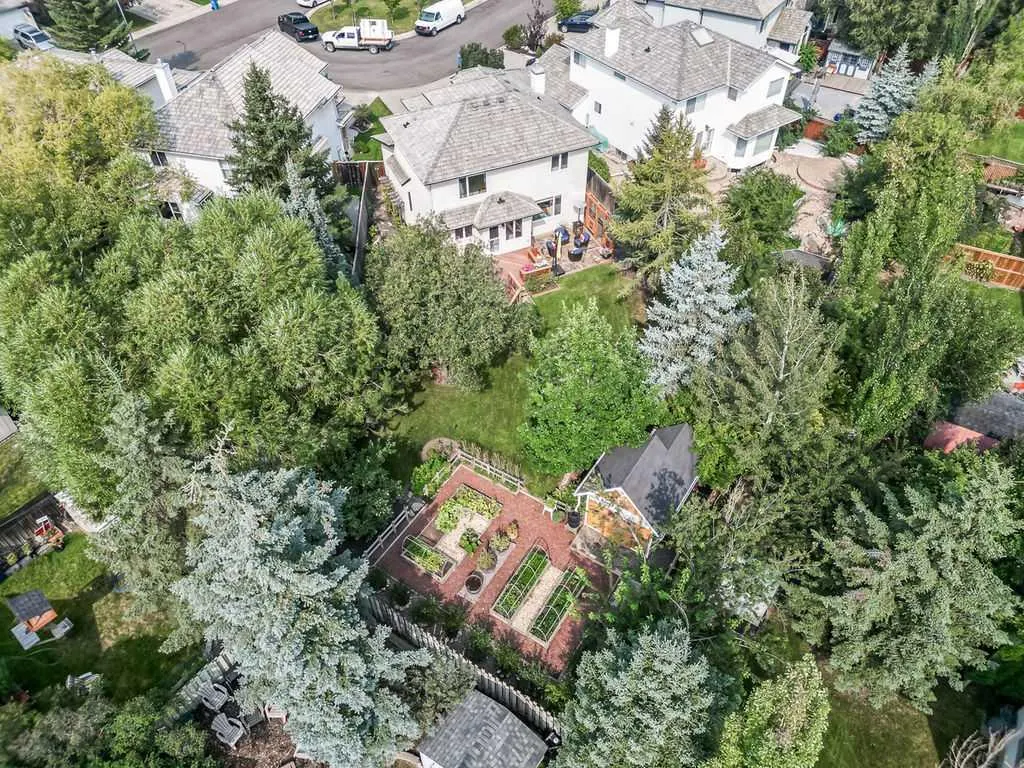 195 Mt Brewster Circle SE