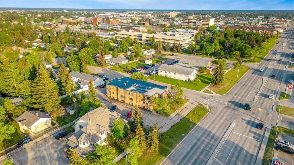 9926 105 Avenue, #302