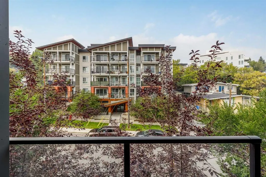 515 4 Avenue NE, #311