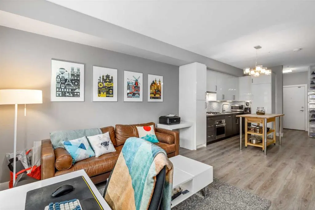 515 4 Avenue NE, #311