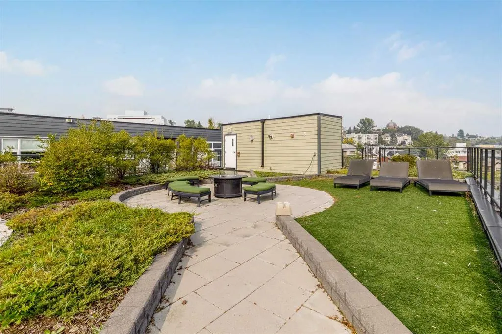 515 4 Avenue NE, #311