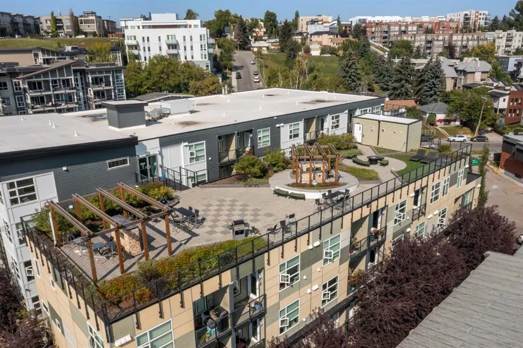 515 4 Avenue NE, #311