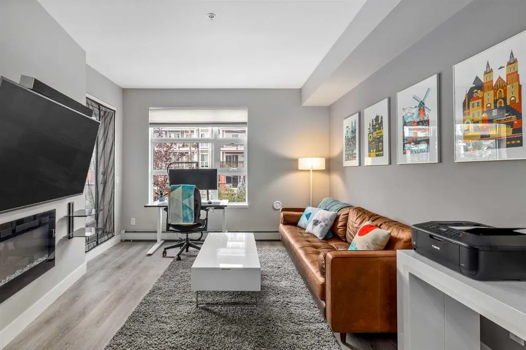 515 4 Avenue NE, #311