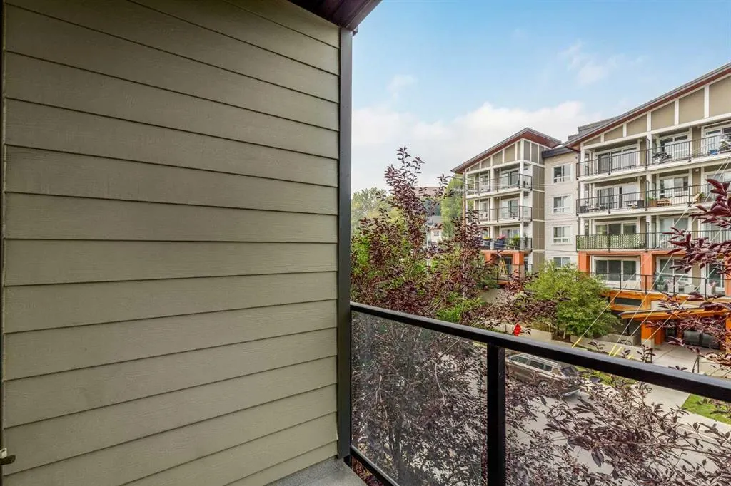 515 4 Avenue NE, #311