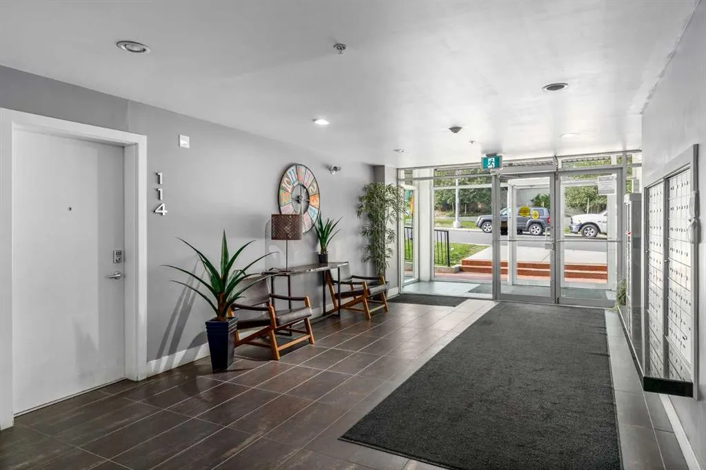 515 4 Avenue NE, #311