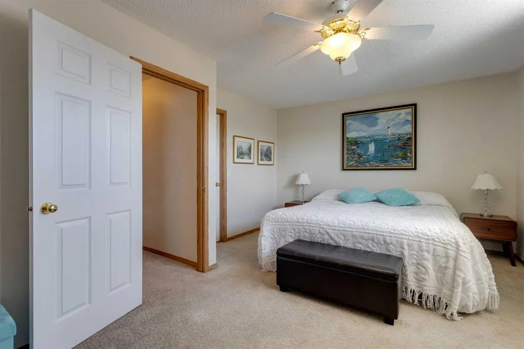 131 Citadel Mesa Close NW