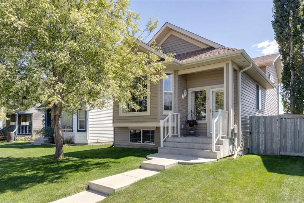 131 Citadel Mesa Close NW