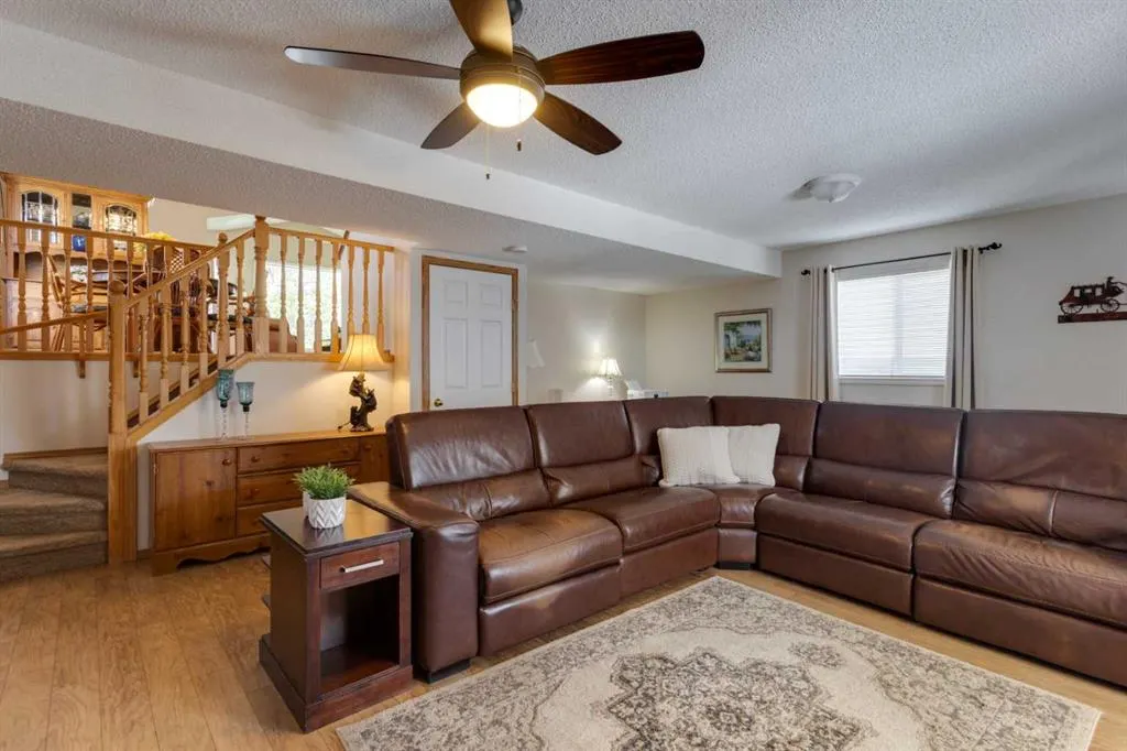 131 Citadel Mesa Close NW