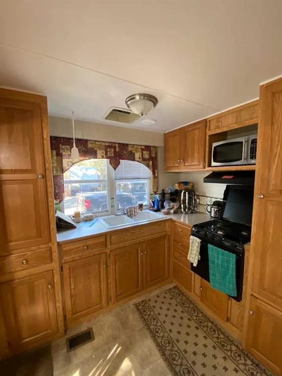 Highway 27 Timber Ridge, #270-5230