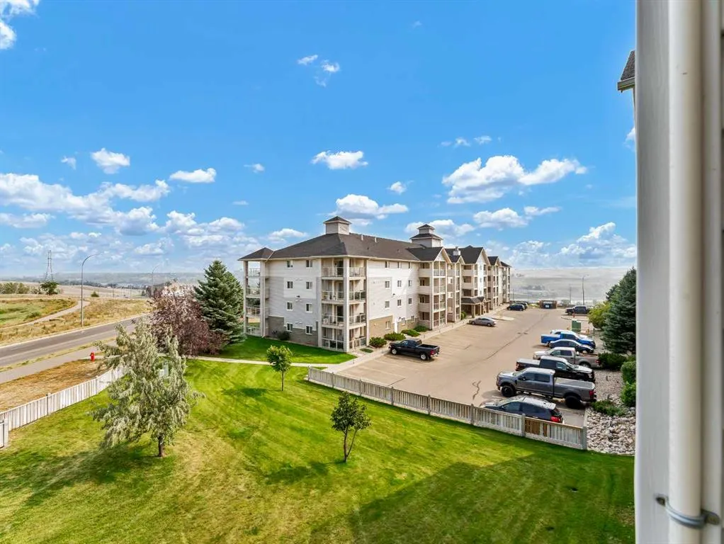 1648 Saamis Drive NW, #304