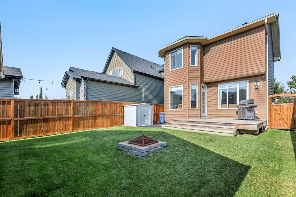 2530 Ravenswood View SE