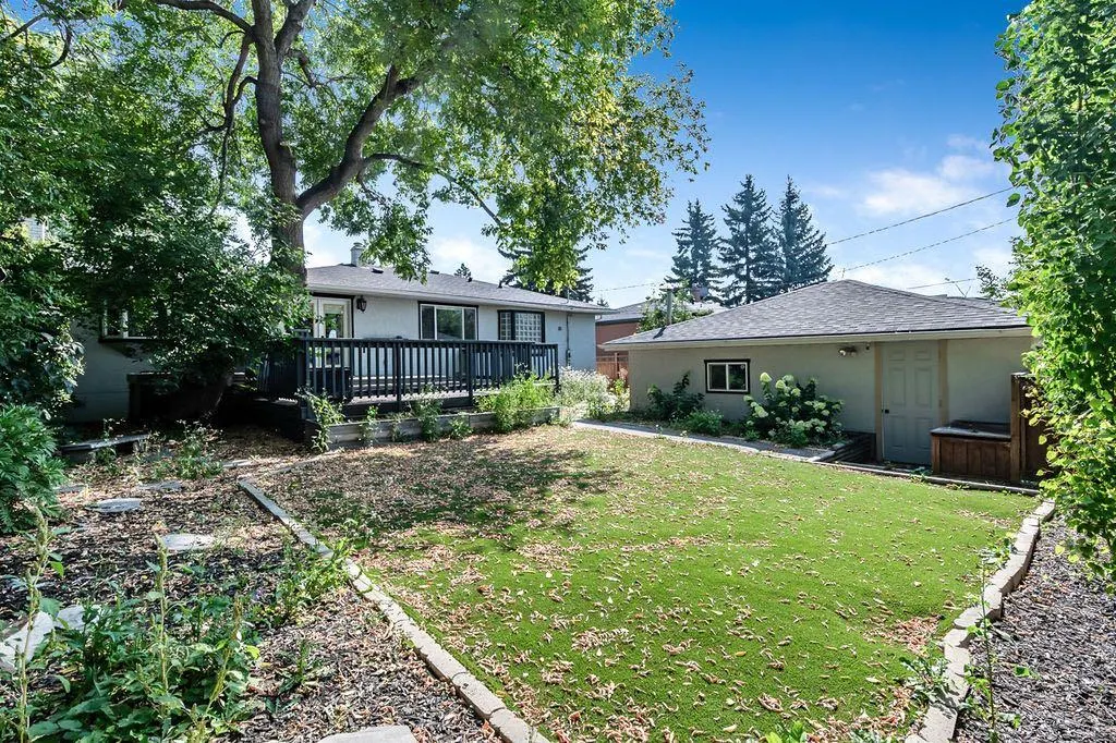 41 Mackay Drive SW