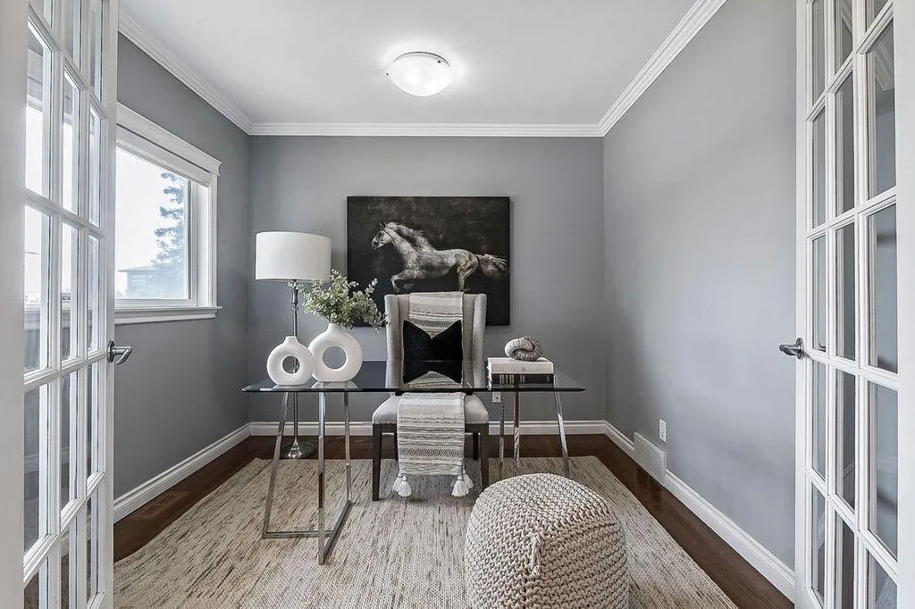 41 Mackay Drive SW