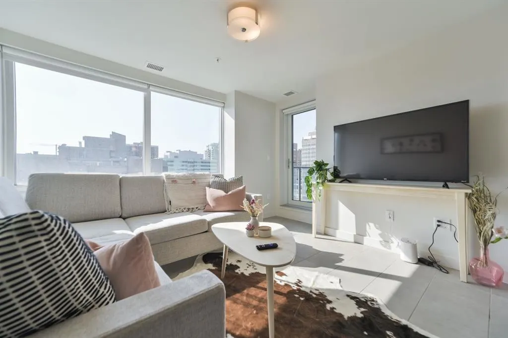 303 13 Avenue SW, #801