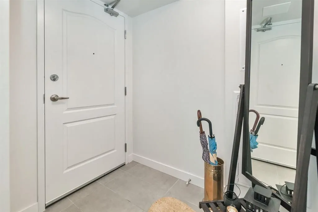 303 13 Avenue SW, #801