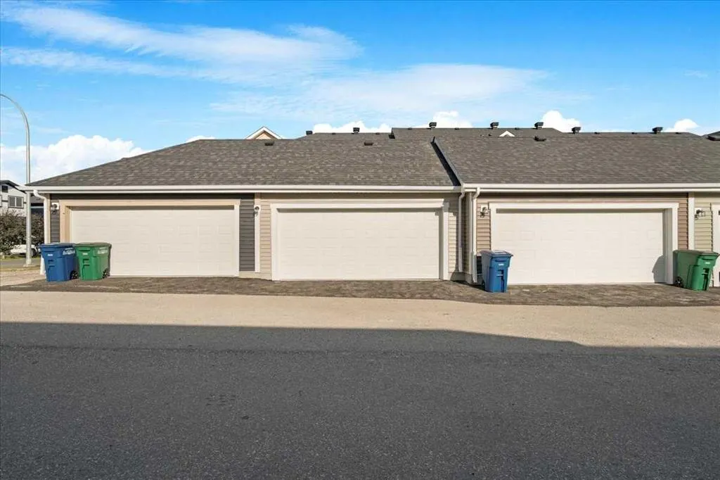 7 Baysprings Terrace SW