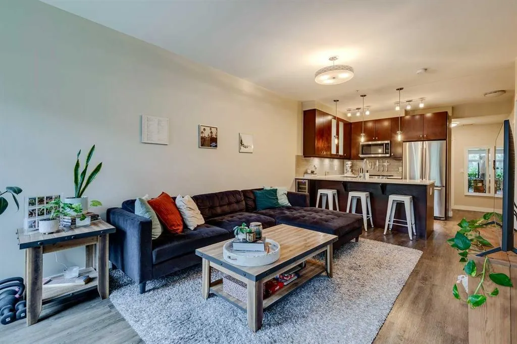 1720 10 Street SW, #106