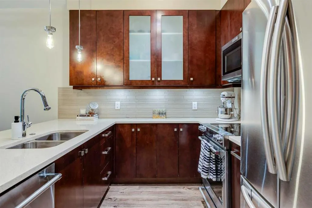 1720 10 Street SW, #106