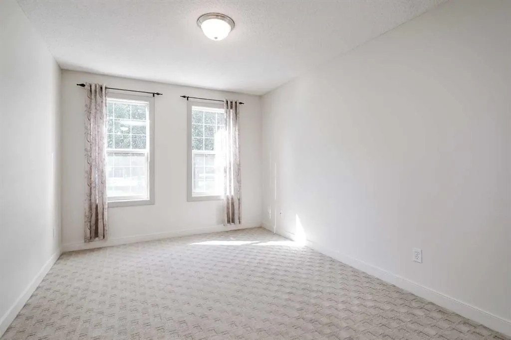 2233 34 Avenue SW, #141
