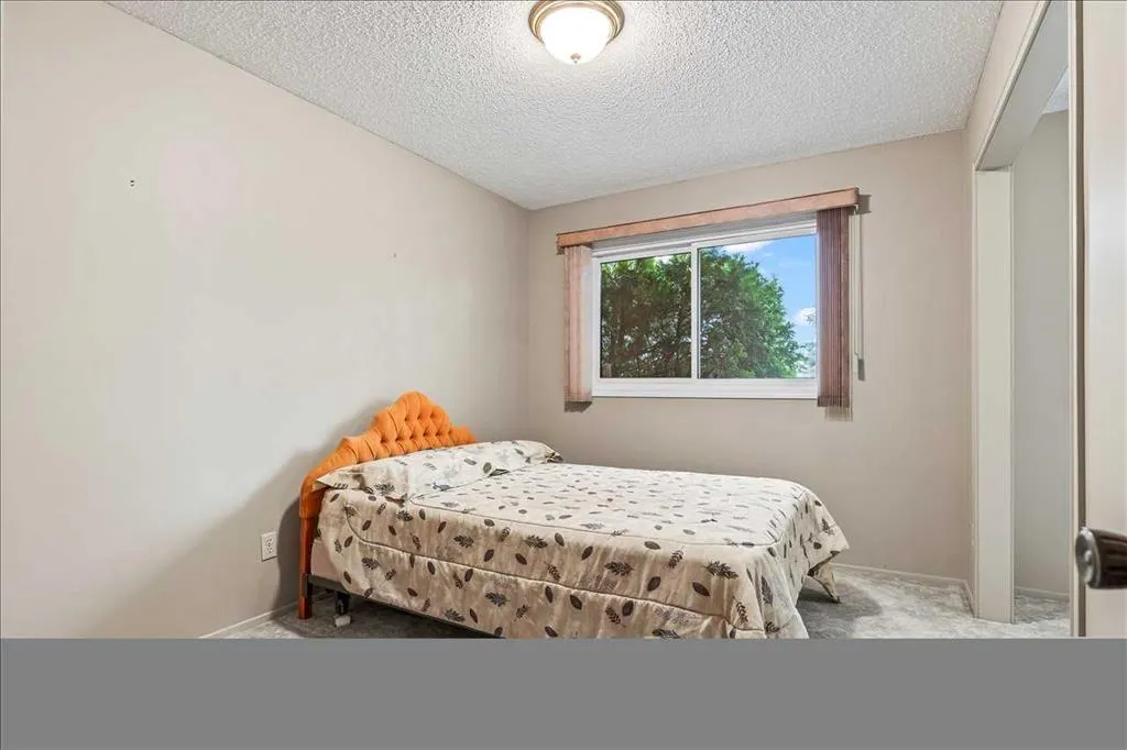 13111 Lake Arrow Road SE
