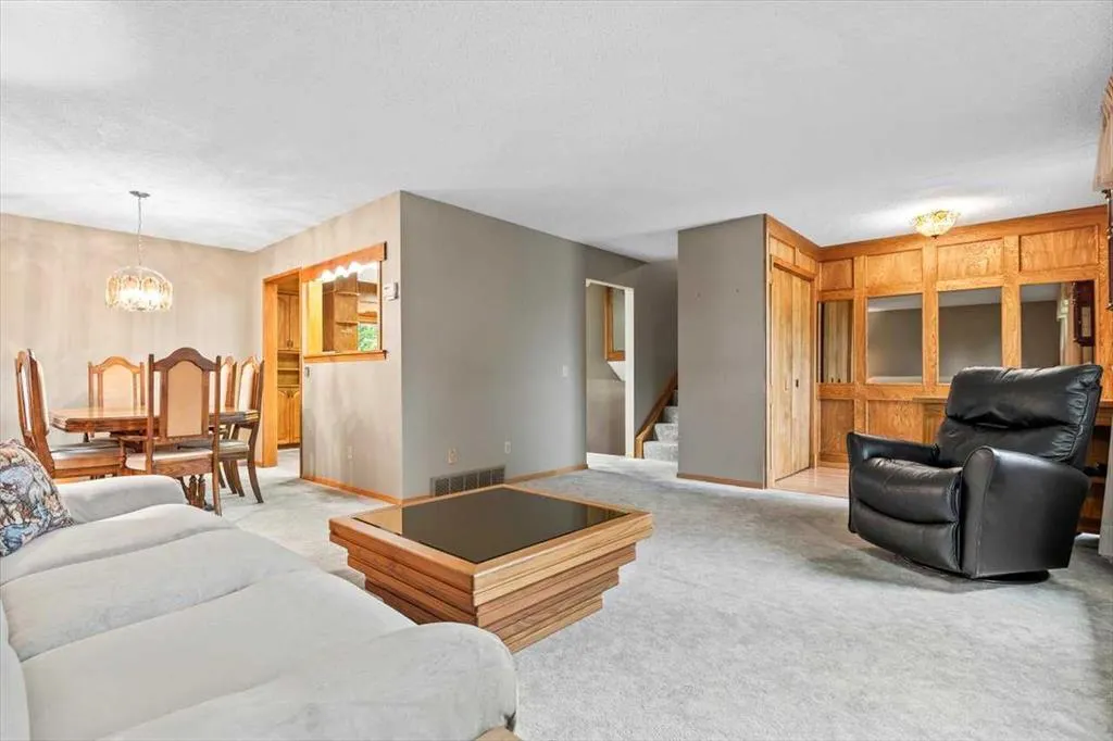 13111 Lake Arrow Road SE